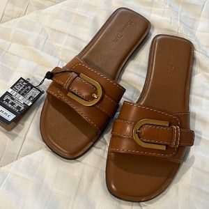 Massimo Dutti tan leather sandals